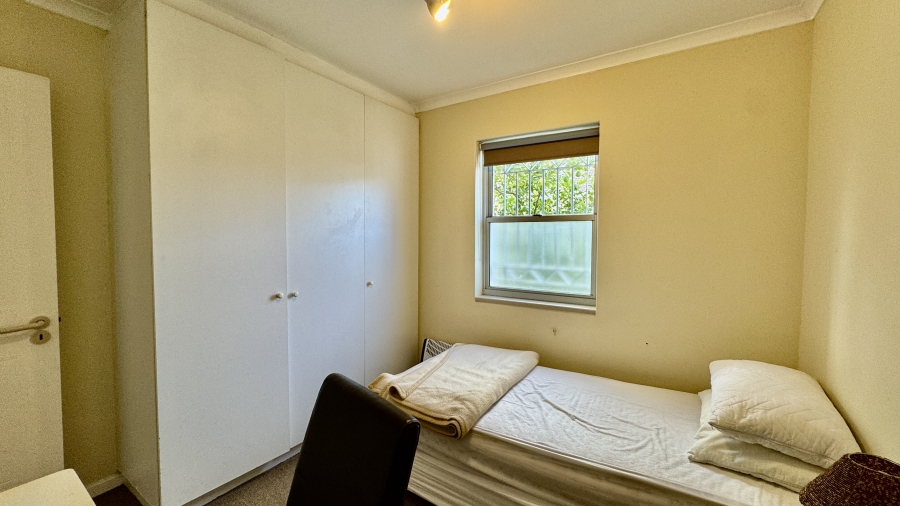 To Let 2 Bedroom Property for Rent in Gardens Western Cape